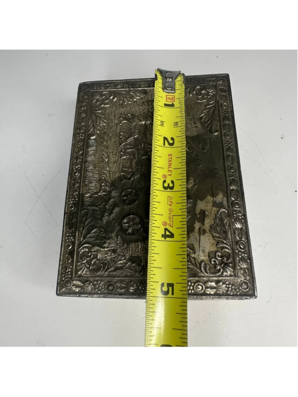 Vintage Embossed Metal & Wood Horse & Carriage Trinket / Cigarette Box (Japan)